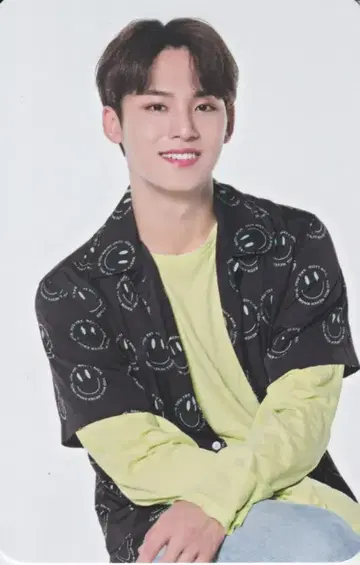 SEVENTEEN The SAEM MINGYU 트레이딩 카드 화이트 배경