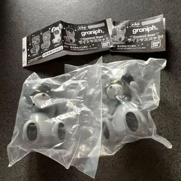 graniph. 캡슐 토이 고양이 디자인 2개 세트