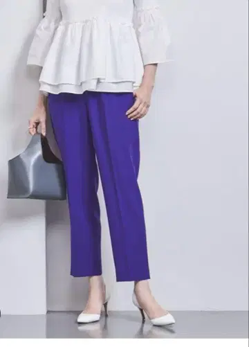 유나이티드 애로우즈! 폴리에스테르 트윌 테이퍼드 팬츠! 퍼플