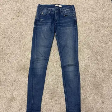 MAISON SCOTCH 다크 블루 스키니 데님
