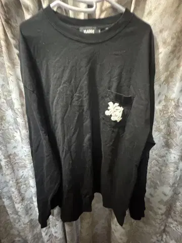 XLARGE 블랙 긴팔 티셔츠 XL