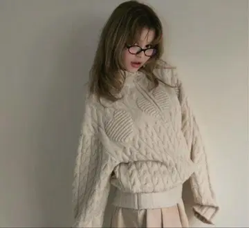 미개봉 새상품 andmary Heart loose knit 베이지