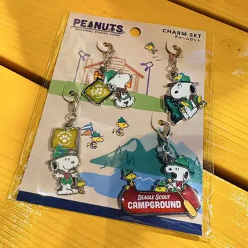 유니버셜 스누피 참 세트