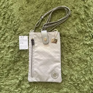 미사용 새상품: PELLE BORSA 숄더백 실버