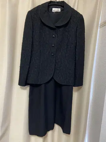 miss ashida 블랙 수트