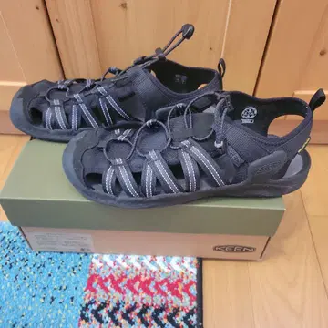 KEEN 스포츠 샌들 블랙