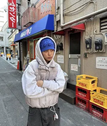 카츠키 군 착용 [BLESSU] 다운 베스트
