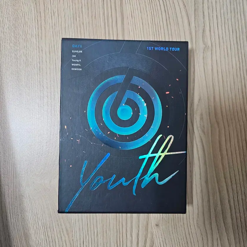 DAY6 | 데이식스 DAY6 1st World Tour Youth DVD on Bunjang Global Site.