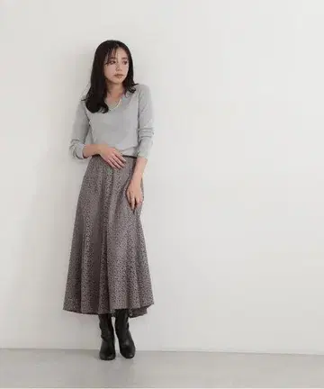 NATURAL BEAUTY BASIC  목재 코드 레이스 스커트  차콜
