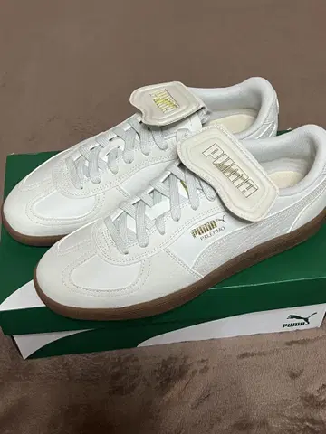 푸마 Palace Guard 화이트 스니커즈