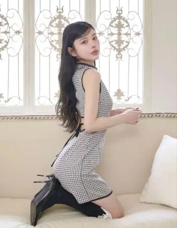 Darich 체크 무늬 슬리브리스 미니 원피스