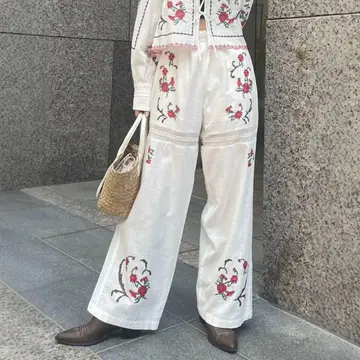 LILY BROWN 빈티지 자수 이지 팬츠
