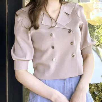 다즈린 테일러 턱 니트 탑 베이지