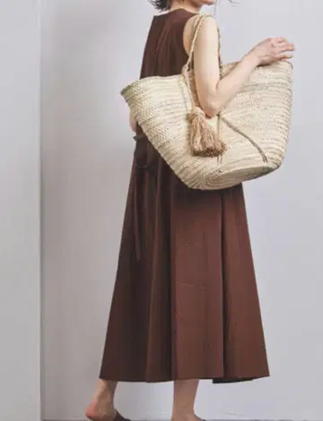 UNITED ARROWS 사이즈 38 슬리브리스 원피스 브라운