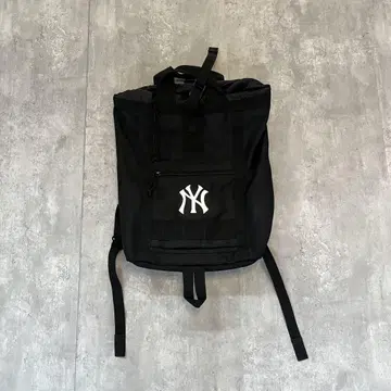NY Yankees 로고 블랙 백팩
