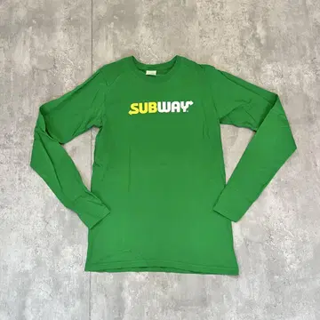 SUBWAY 그린 컬러 긴팔 티셔츠 S 사이즈 USA 구제 의류