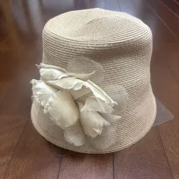 에이치에이티 H.at 햇 코사지