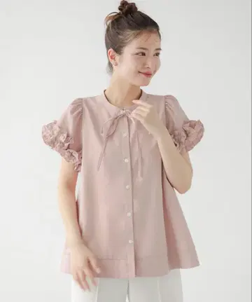 미사용 새상품 fitmore 핏모어 볼륨 프릴 하프 슬리브