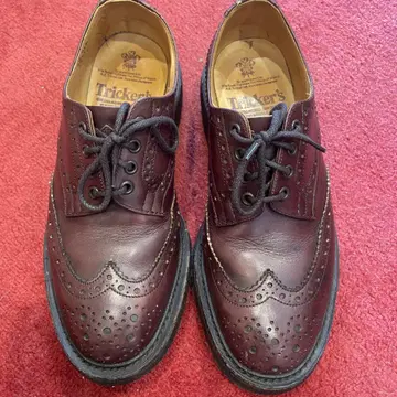 Tricker's 버건디 윙 칩 신발 25.5~26cm