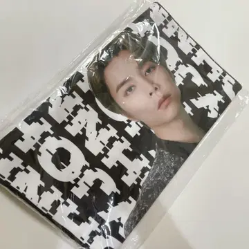 NCT127 BIG 슬로우건 타월 쟈니