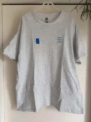 diidii GILDAN XL 그레이 티셔츠 새상품급