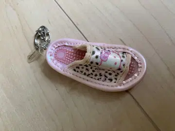 키티 건강 샌들 키링 레트로