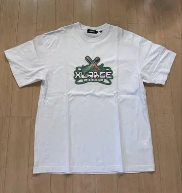 XLARGE 라보라토리 티셔츠 L 사이즈 화이트