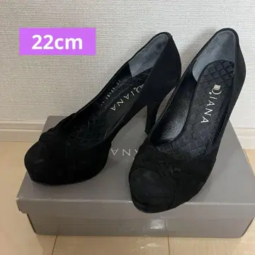 DIANA 블랙 펌프스 트위스트 디자인