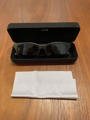 JINS 블랙 스퀘어형 안경 세트