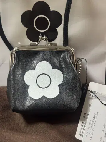 Mary Quant 플라워 모티브 코인 케이스 소품함