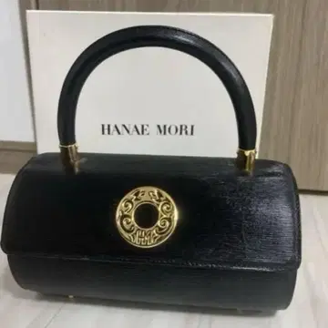 Hanae Mori 블랙 가죽 핸드백