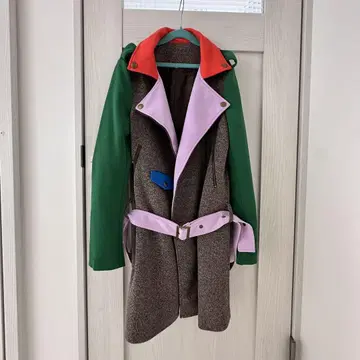개성 넘치는 컬러 블록 트렌치코트 XS