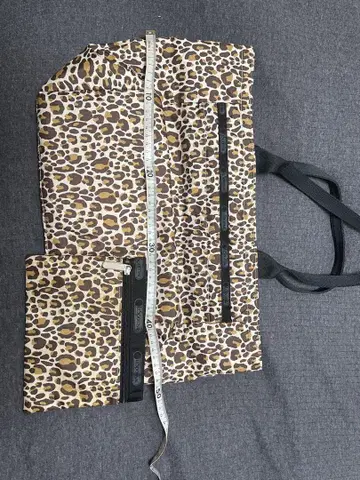 레오파드 무늬 토트백 빅