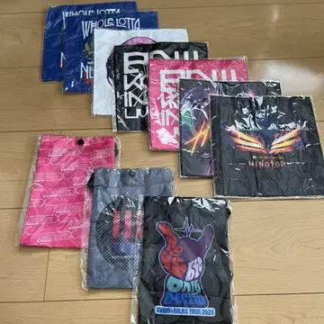 B'z 투어 굿즈 가챠가챠