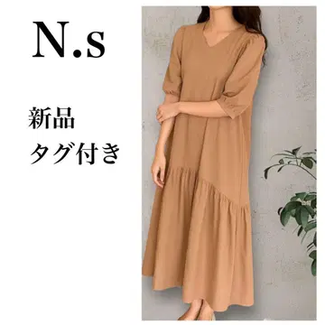 [새상품급] 원피스 여성용 롱 깔끔한 프릴 롱 원피스 성인용