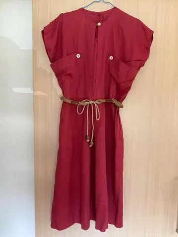 빨간색 셔츠 원피스 반팔 벨트 포함