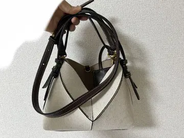대조적인 캔버스 미니 토트백 ZARA