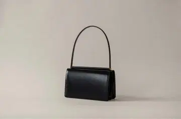 TOUT Y EST 투티에 SAC PAUMELLE