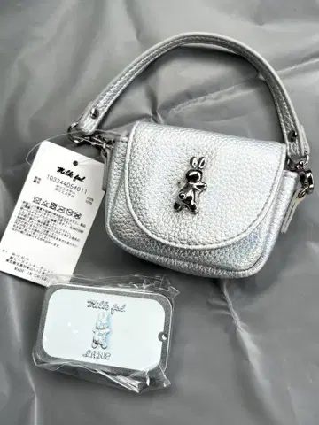 LANIE lanie 라니 밀크 페도 콜라보