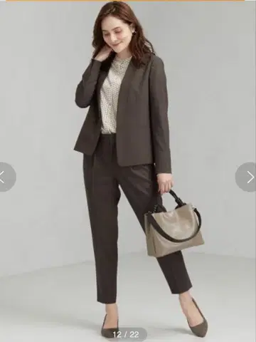 그린 라벨 릴랙싱 카치리라 팬츠 수트 세트 브라운 M