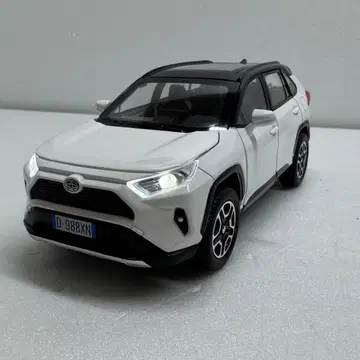 도요타 RAV4 다이캐스트 미니카 화이트 1/32