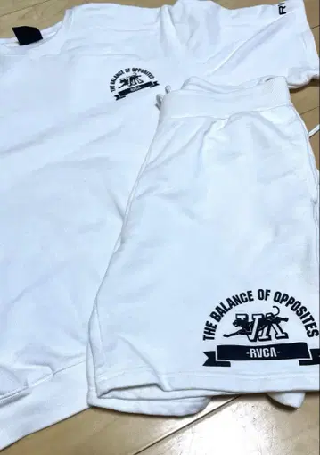 RVCA 루카 화이트 셋업 맨투맨
