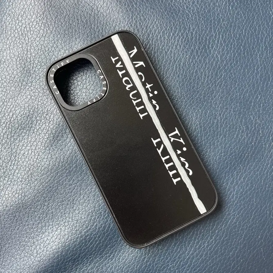 iPhoneアクセサリー Casetify Matin Kim iPhone13mini Matin Kim – CASETiFY