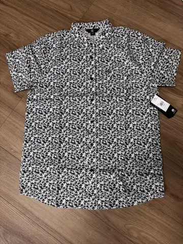 VOLCOM 반팔 셔츠 꽃무늬 화이트 블랙
