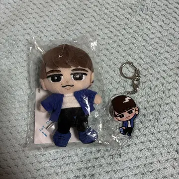 와타나베 쇼타 봉제 인형과 키링