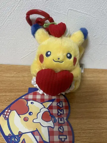 PIKACHU DINER 피카츄 다이너 마스코트 하트
