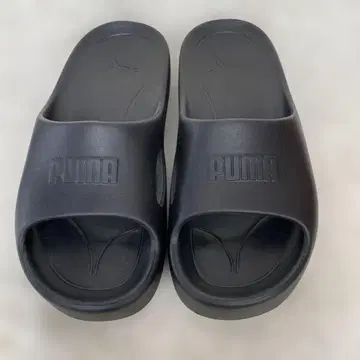 푸마 샌들