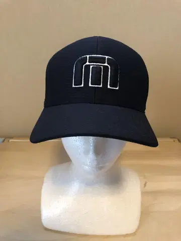 트래비스 매튜 블랙 캡