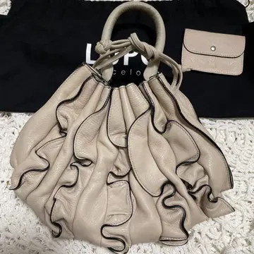 LUPO 프릴 디자인 백 베이지
