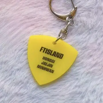 FNC BAND KINGDOM FTISLAND 피크 키링